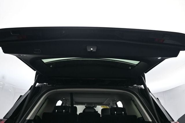 Certified 2025 Ford Expedition Platinum AWD/4WD image 14