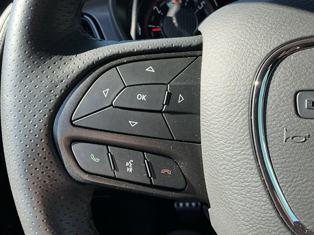 Used 2023 Dodge Challenger R/T w/ Plus Package image 26