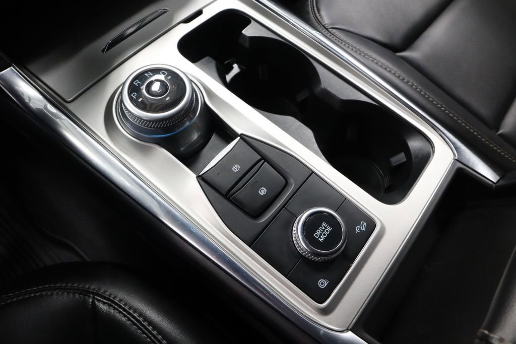 Certified 2022 Ford Explorer XLT w/ Equipment Group 202A image 36