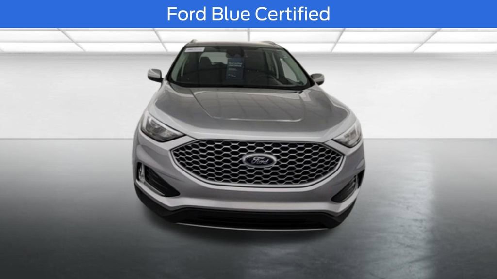 Certified 2024 Ford Edge SEL w/ Convenience Package image 2