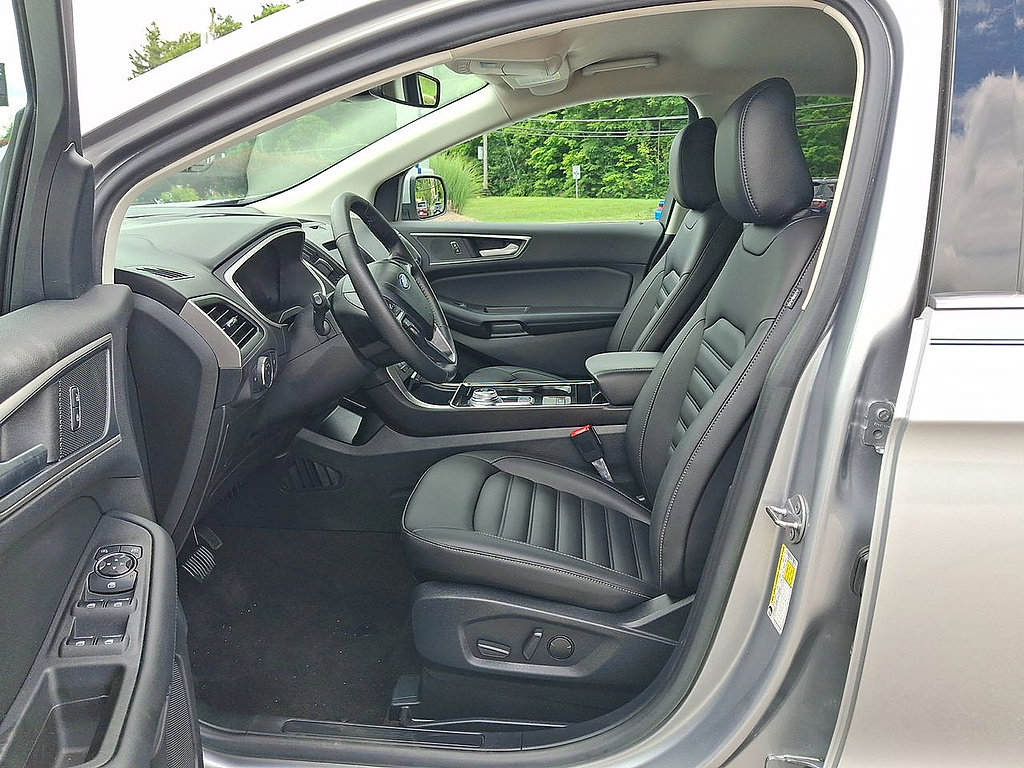 Certified 2020 Ford Edge SEL FWD image 11