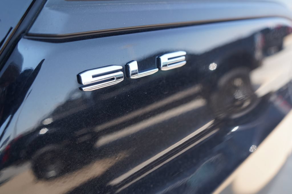 Used 2024 GMC Terrain SLE AWD/4WD image 8