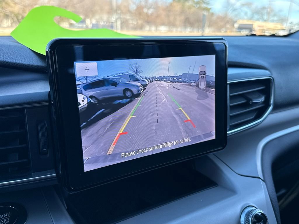 Certified 2023 Ford Explorer XLT w/ Equipment Group 202A image 23