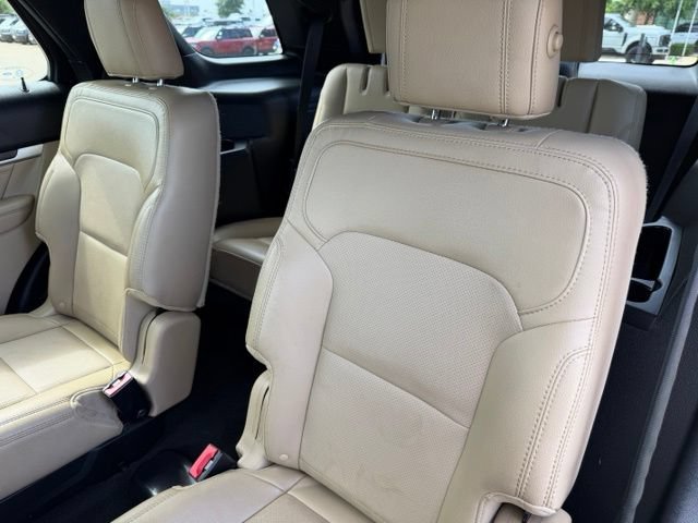 Certified 2017 Ford Explorer Limited w/ Equipment Group 301A FWD image 21