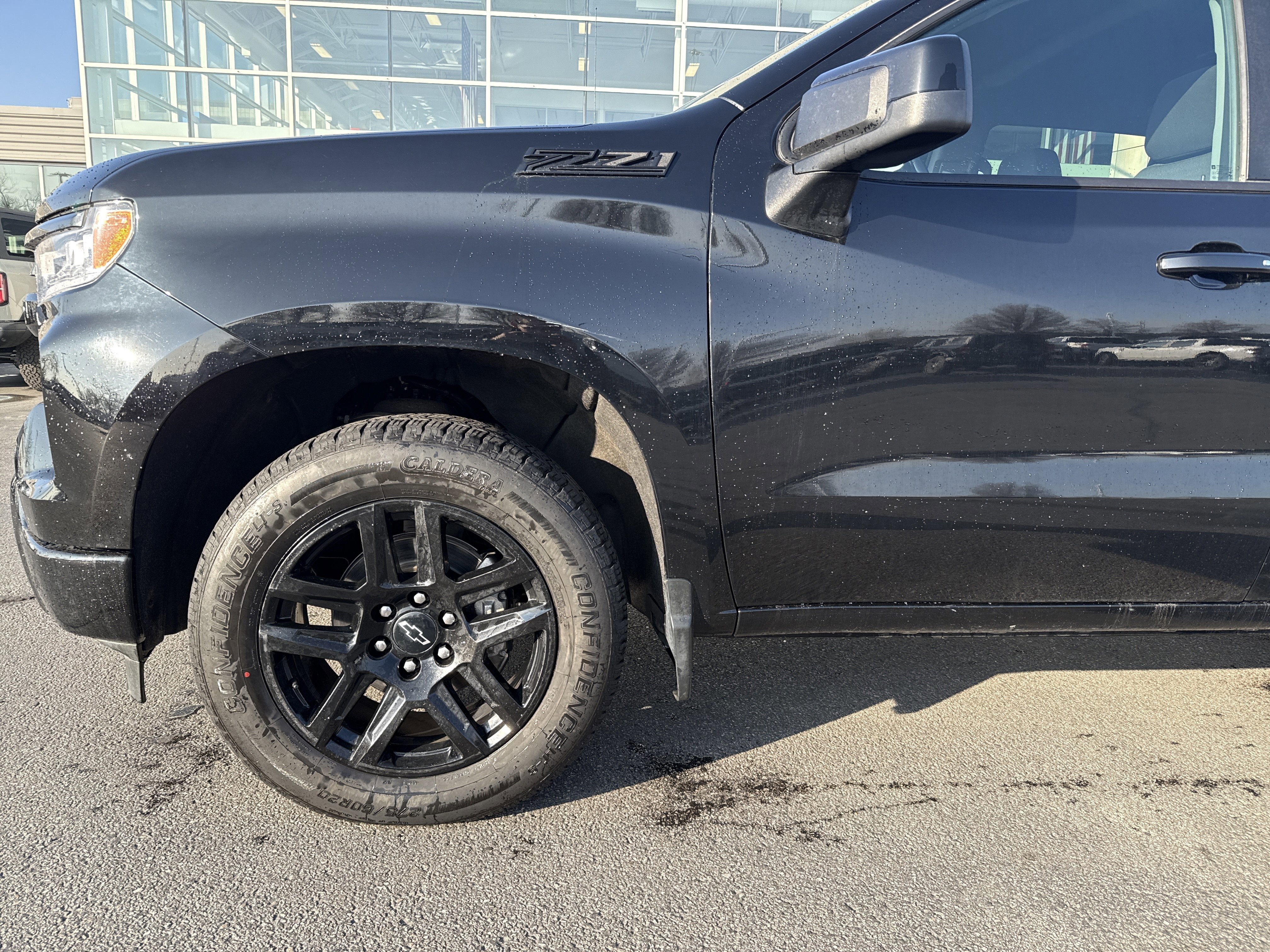 Used 2023 Chevrolet Silverado 1500 RST image 3