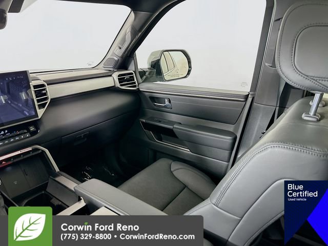 Used 2025 Toyota Sequoia Limited AWD/4WD image 28