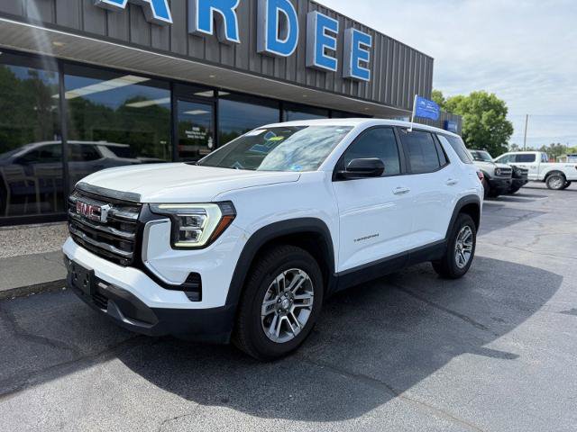 Used 2025 GMC Terrain Elevation AWD/4WD image 1