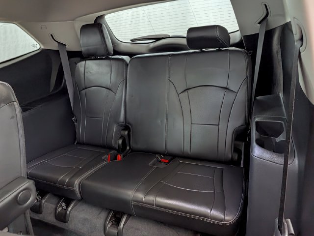 Used 2021 Buick Enclave Avenir w/ Avenir Technology Package AWD/4WD image 19