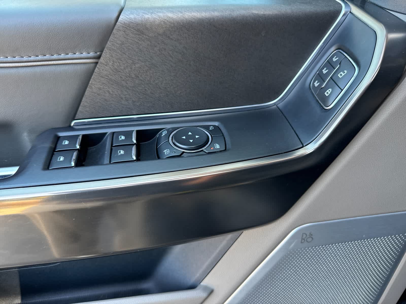 Certified 2024 Ford F150 Platinum w/ Equipment Group 703A Plus AWD/4WD image 12