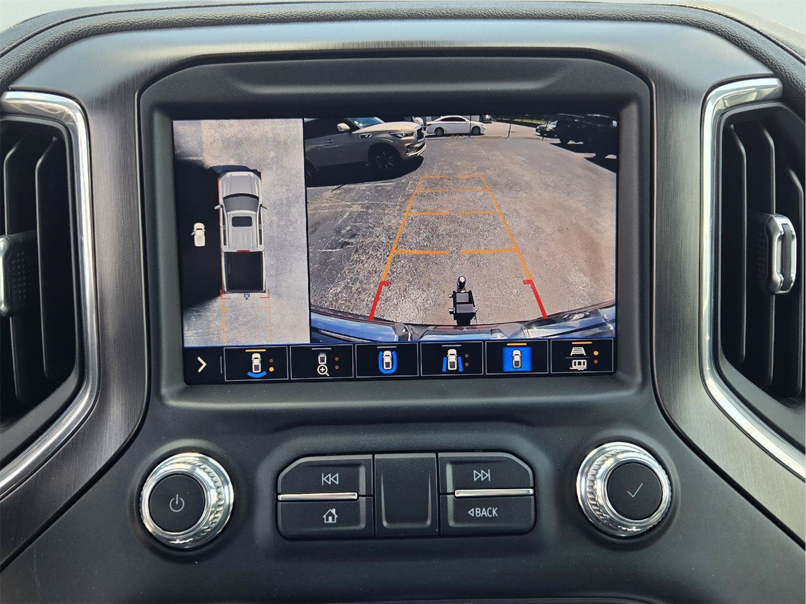 Used 2020 GMC Sierra 1500 AT4 w/ AT4 Premium Package AWD/4WD image 17