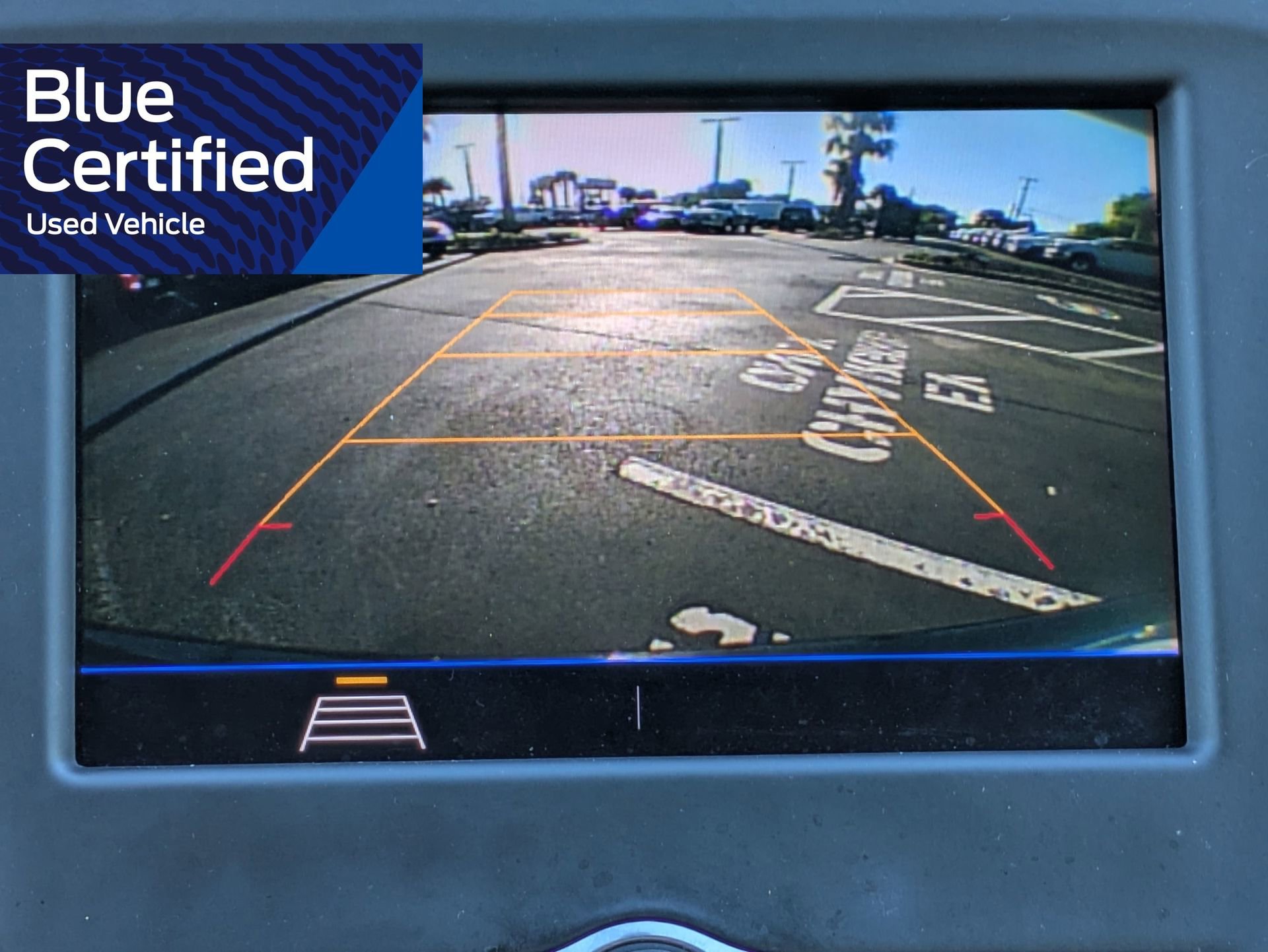 Used 2020 Chevrolet Equinox LT image 25