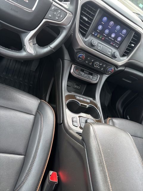 Used 2023 GMC Acadia AT4 w/ Technology Package AWD/4WD image 29