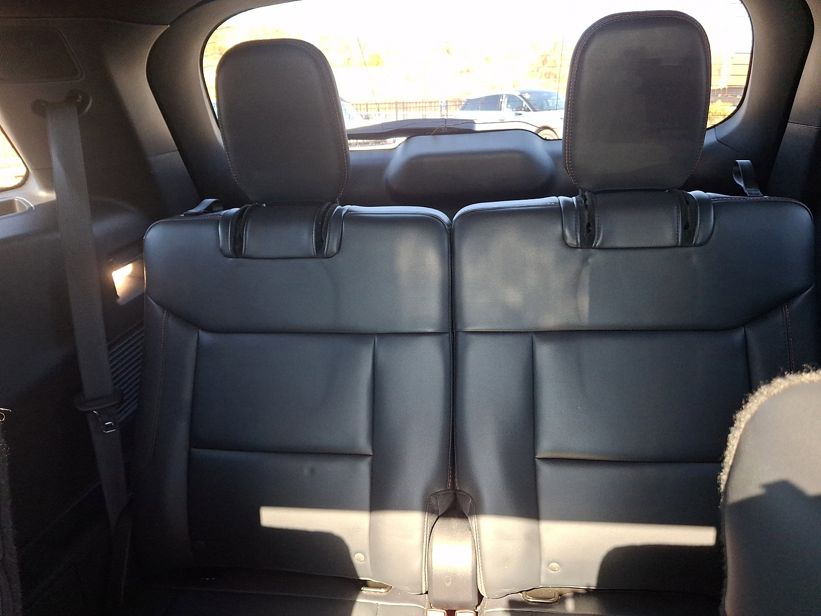 Certified 2025 Ford Explorer ST-Line w/ Premium Package image 11