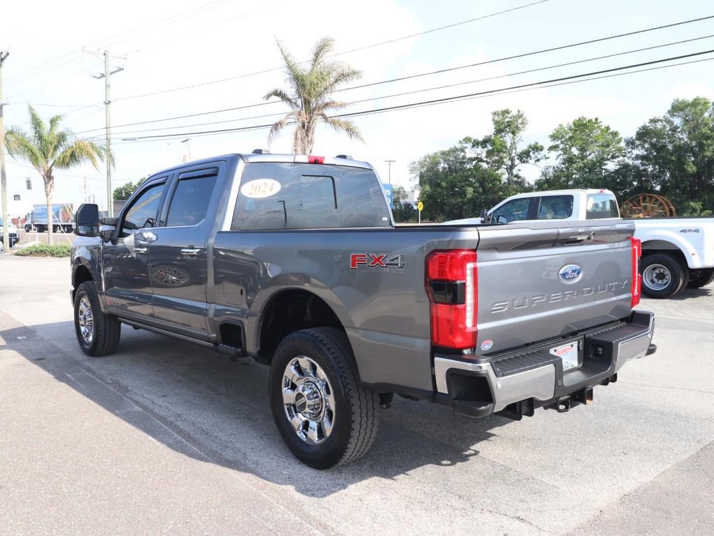 Certified 2024 Ford F350 Lariat w/ Lariat Ultimate Package image 3