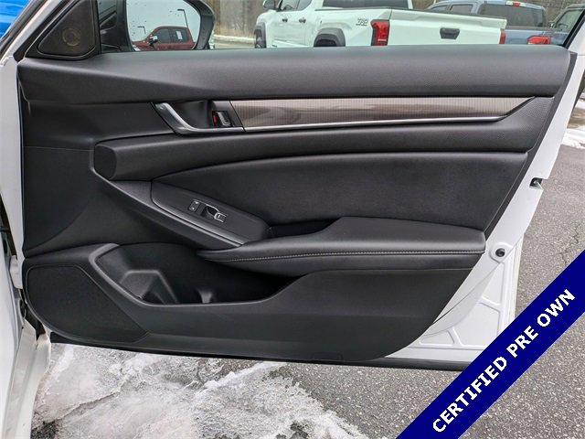 Used 2022 Honda Accord Sport image 31