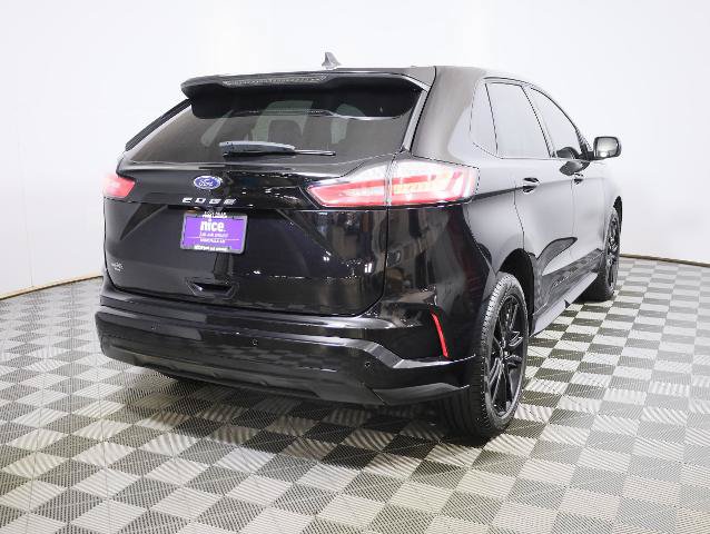Certified 2024 Ford Edge ST-Line AWD/4WD image 5