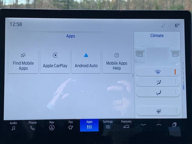 Certified 2022 Ford Expedition XLT w/ Equipment Group 202A image 33