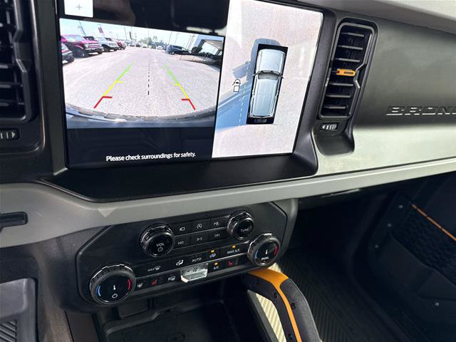 Certified 2022 Ford Bronco Badlands AWD/4WD image 8