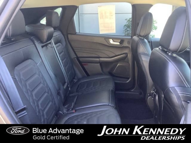 Certified 2023 Ford Escape Platinum w/ Premium Technology Package AWD/4WD image 29