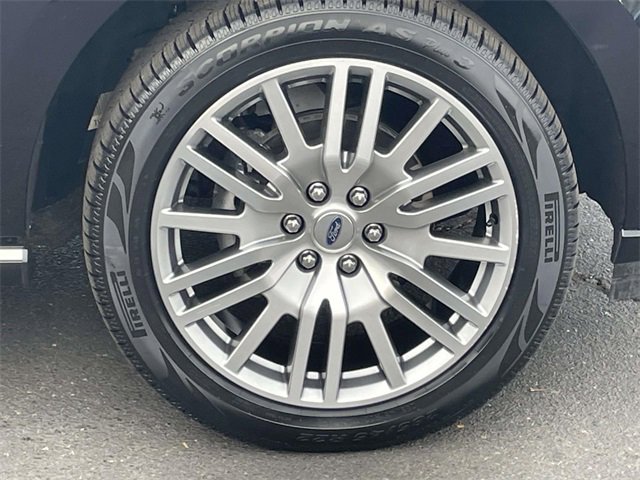 Certified 2023 Ford Expedition Max Platinum image 40