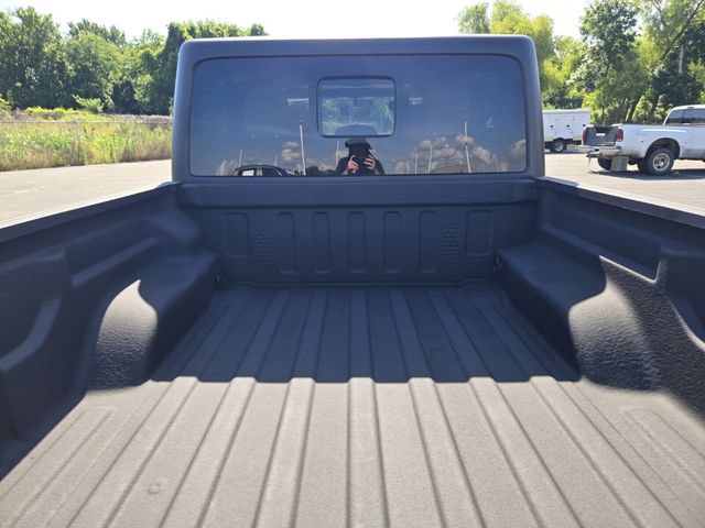 Used 2020 Jeep Gladiator Sport w/ Quick Order Package 24S AWD/4WD image 18