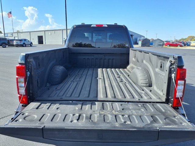 Certified 2022 Ford F350 XLT w/ Black Appearance Package AWD/4WD image 27