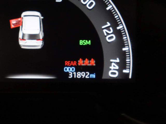 Used 2021 Toyota RAV4 Limited FWD image 32