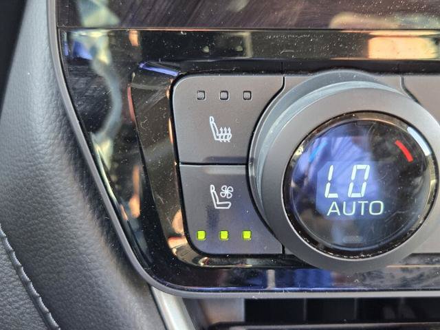 Used 2024 Toyota Grand Highlander AWD Hybrid image 24