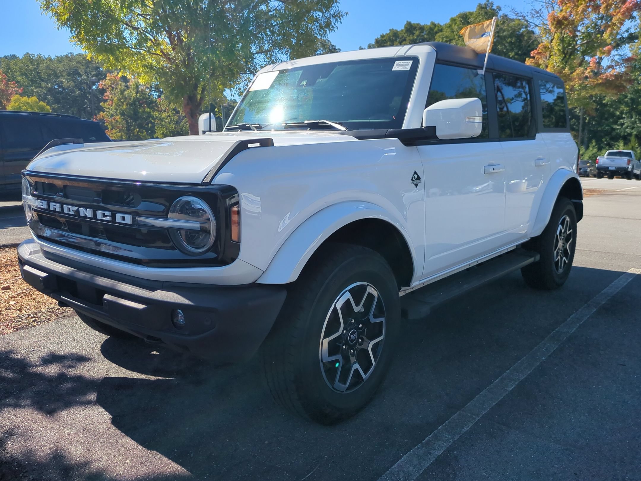 Certified 2024 Ford Bronco Outer Banks AWD/4WD image 6