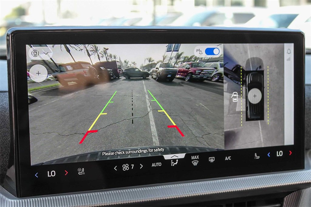 Certified 2025 Ford Explorer ST-Line w/ Premium Package image 31