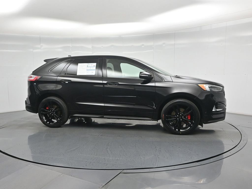 Certified 2019 Ford Edge ST w/ Equipment Group 401A image 12