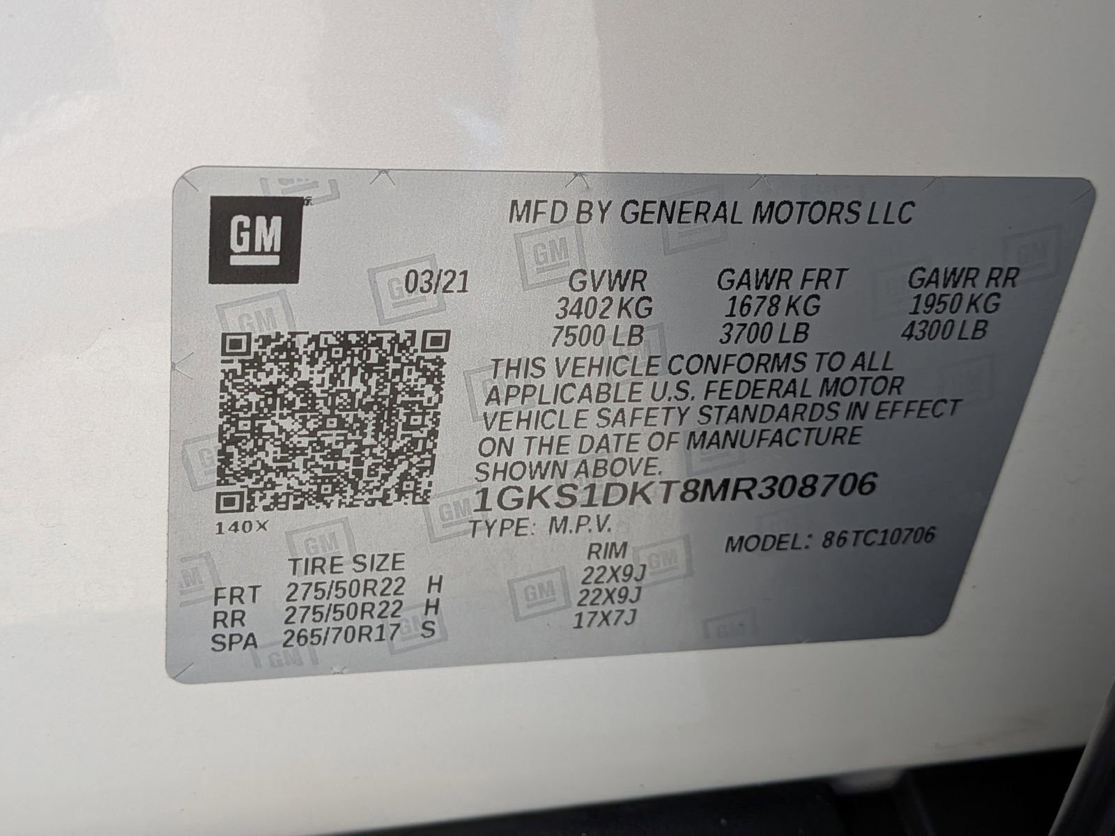 Used 2021 GMC Yukon Denali w/ Denali Premium Package image 16