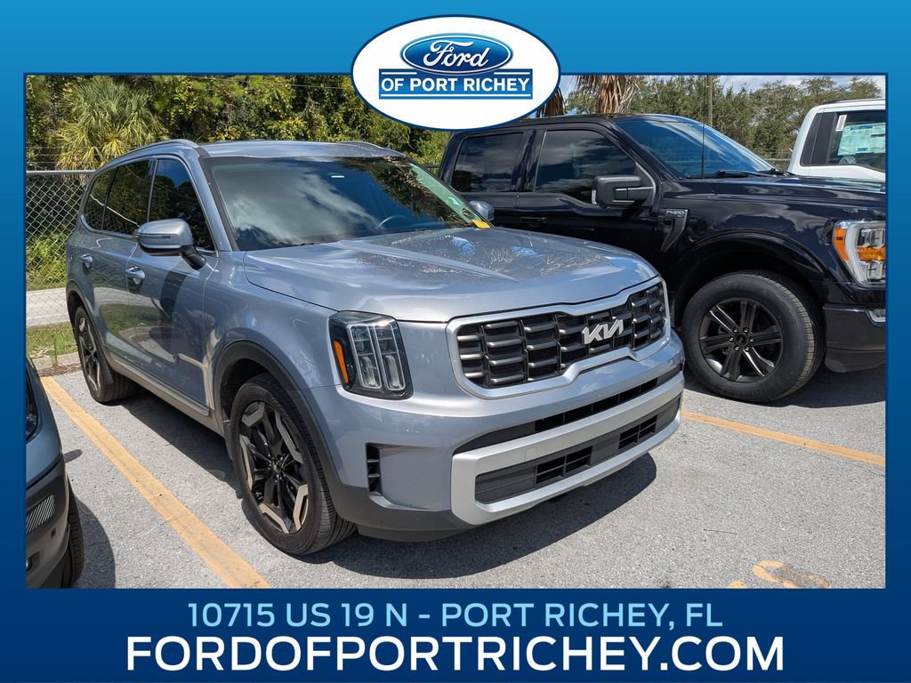 Used 2023 Kia Telluride S