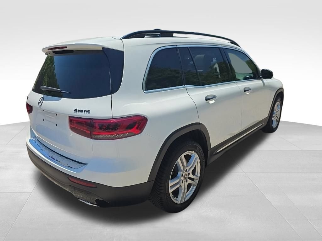 Used 2022 Mercedes-Benz GLB 250 4MATIC image 5