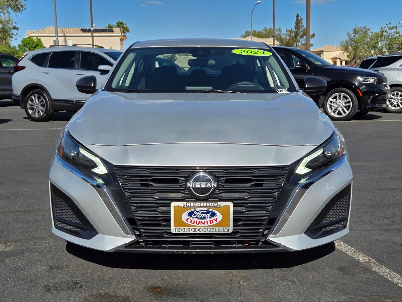 Used 2024 Nissan Altima 2.5 SV FWD image 8