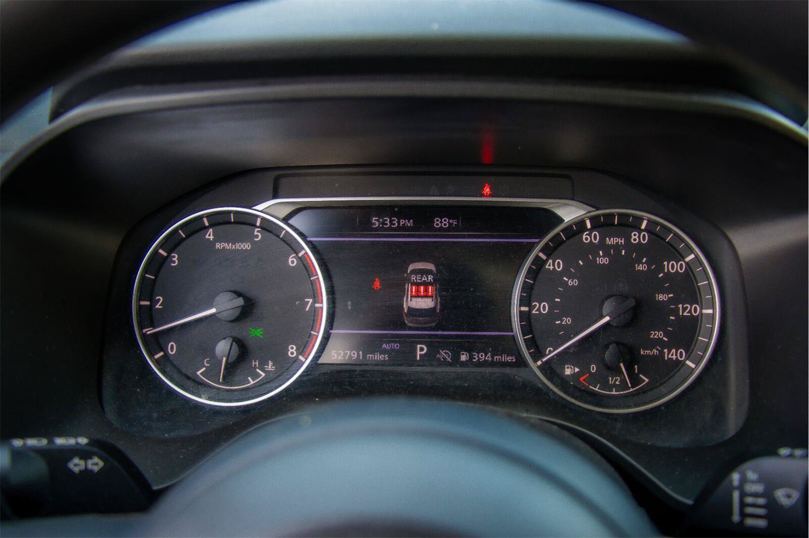 Used 2024 Nissan Rogue SV AWD/4WD image 12