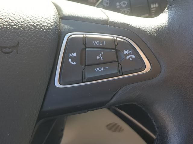 Certified 2019 Ford Escape Titanium FWD image 21