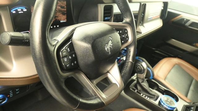 Certified 2022 Ford Bronco Outer Banks AWD/4WD image 15