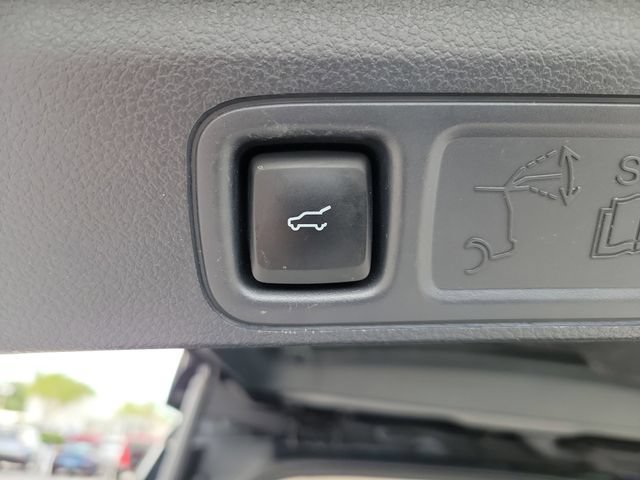 Certified 2024 Ford Expedition Max Limited RWD image 11