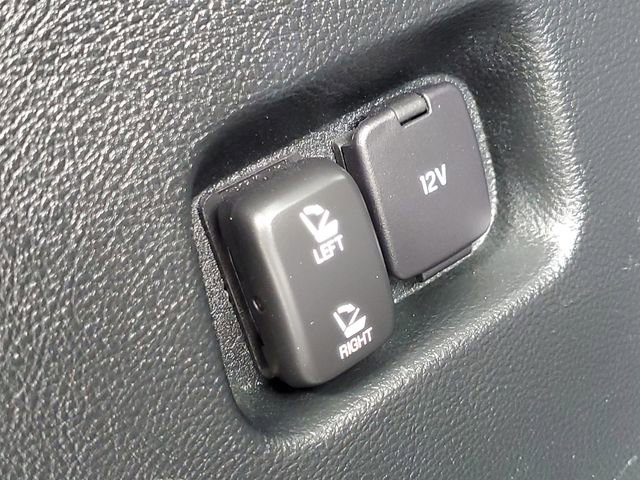 Certified 2022 Ford Edge SEL w/ Convenience Package AWD/4WD image 40