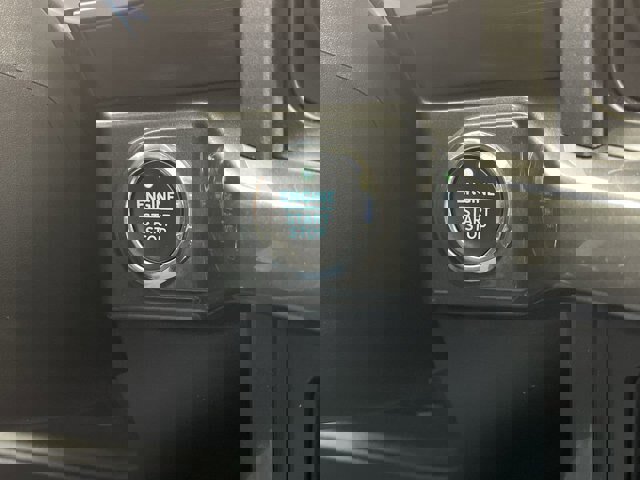 Certified 2022 Ford F150 XLT w/ Equipment Group 302A High image 25