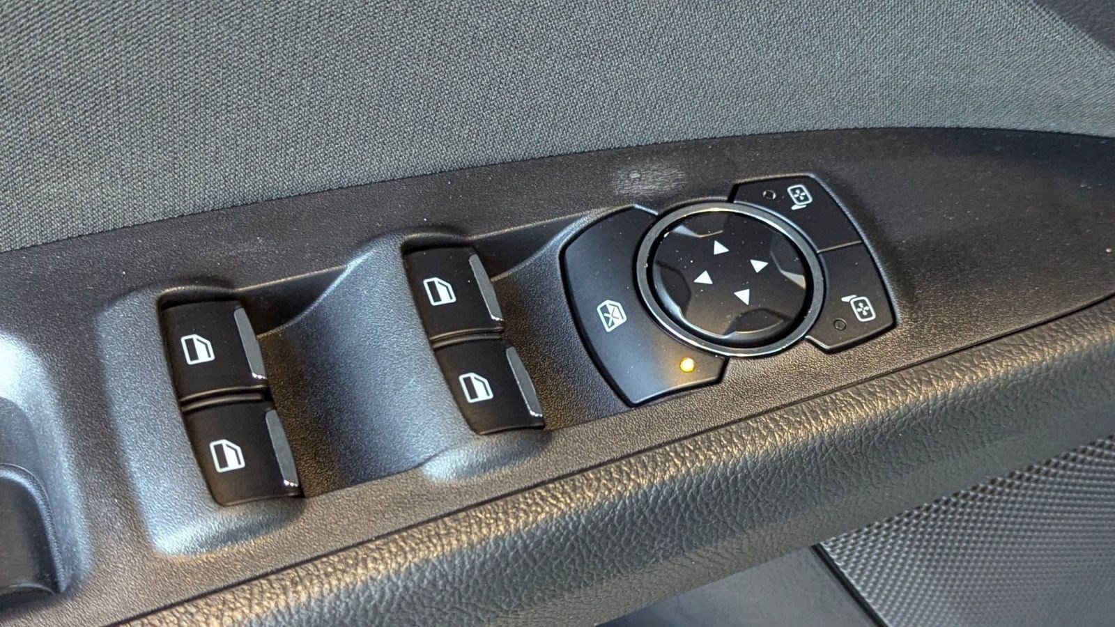 Certified 2020 Ford Fusion SE image 23