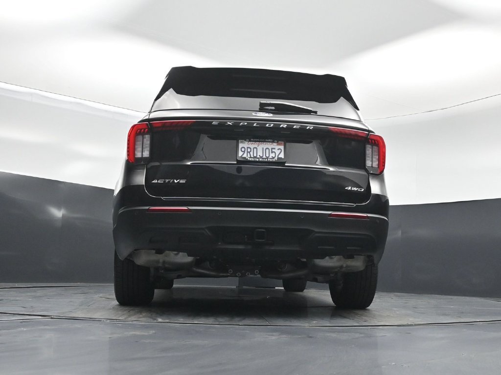 Certified 2025 Ford Explorer Active AWD/4WD image 52