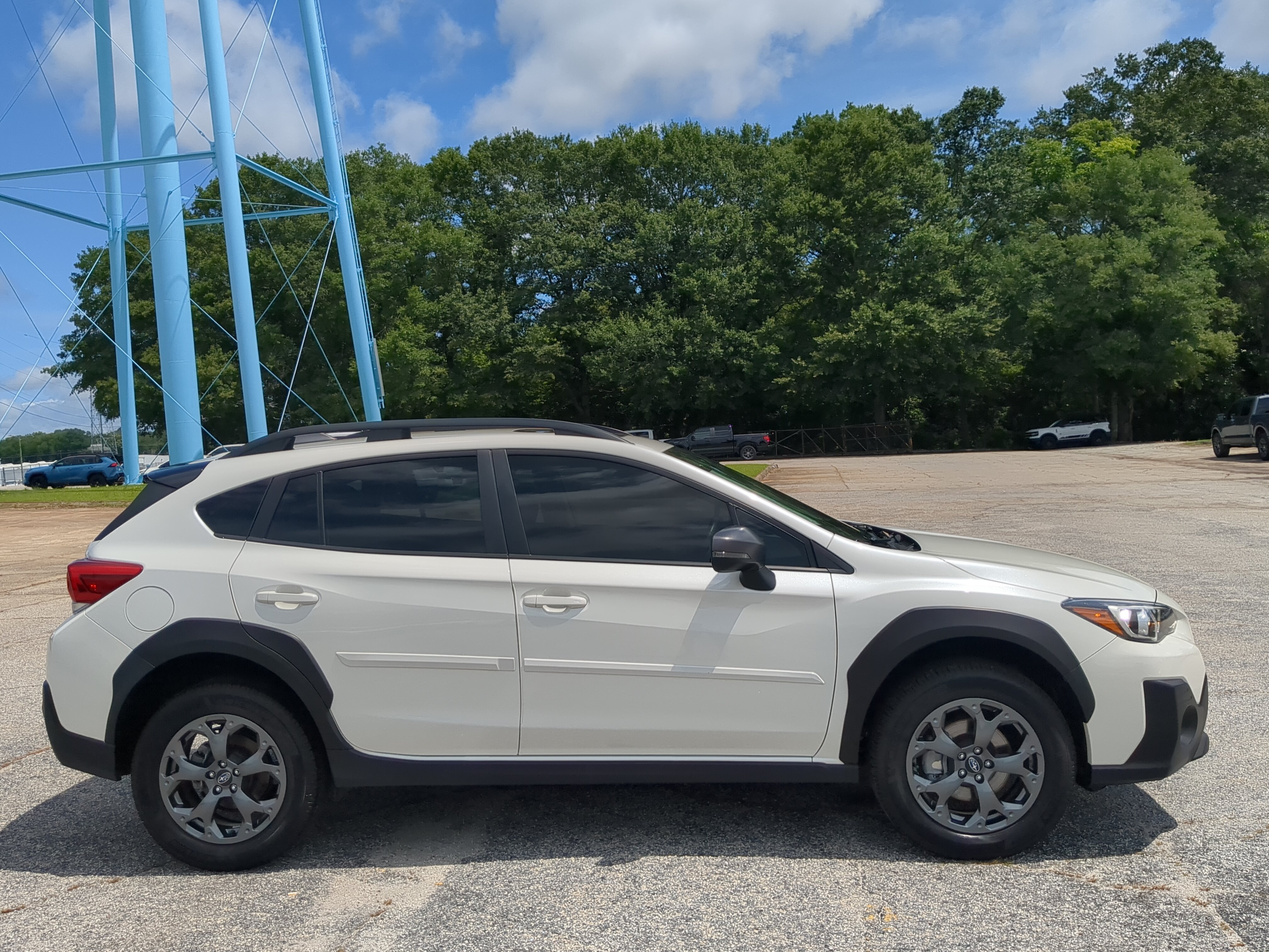 Used 2022 Subaru Crosstrek 2.5i Sport w/ Moonroof Package AWD/4WD video 2