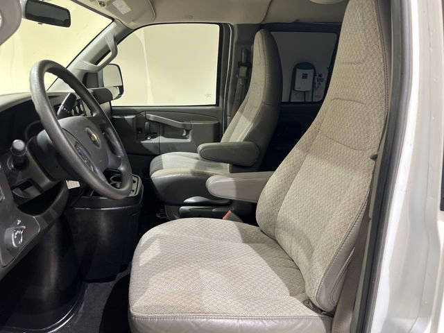 Used 2023 Chevrolet Express 3500 LS RWD image 16
