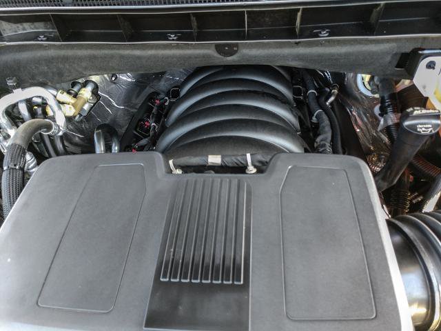 Used 2023 GMC Yukon SLT w/ SLT Luxury Package image 6