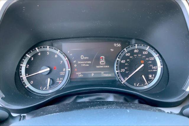 Used 2021 Toyota Highlander XLE image 25