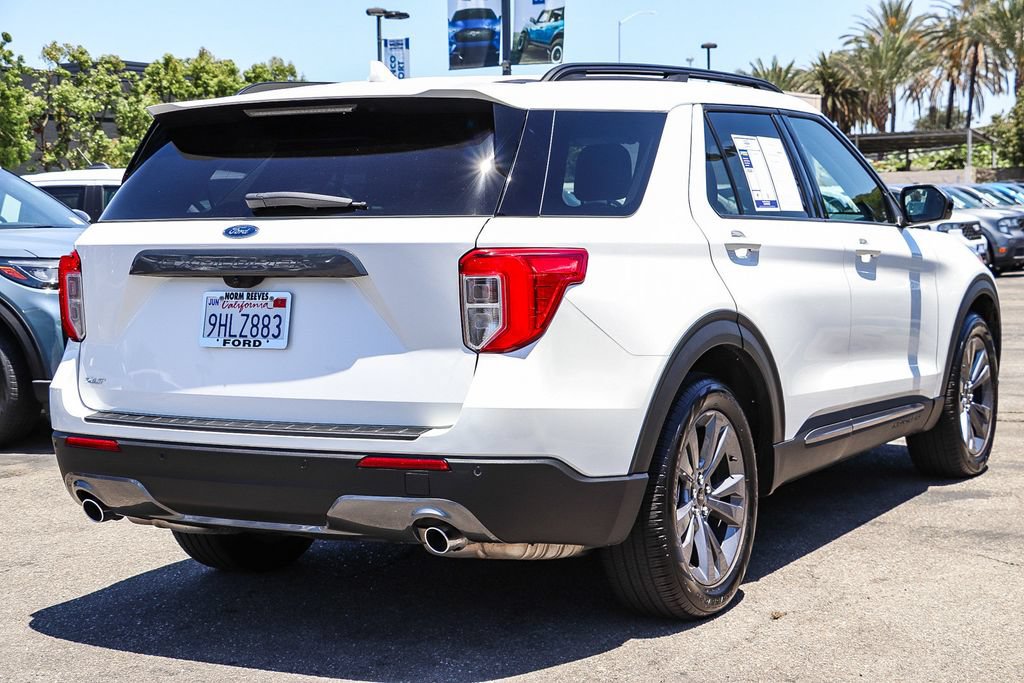 Certified 2023 Ford Explorer XLT w/ Equipment Group 202A RWD image 7