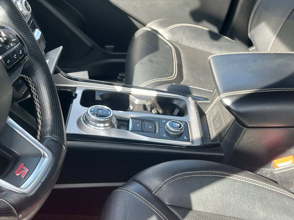 Certified 2021 Ford Explorer ST w/ ST Street Pack image 5