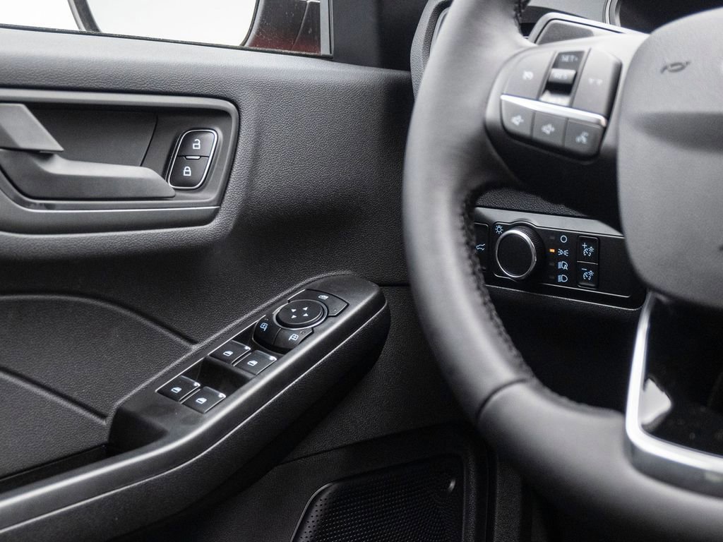 Certified 2024 Ford Escape Active image 38